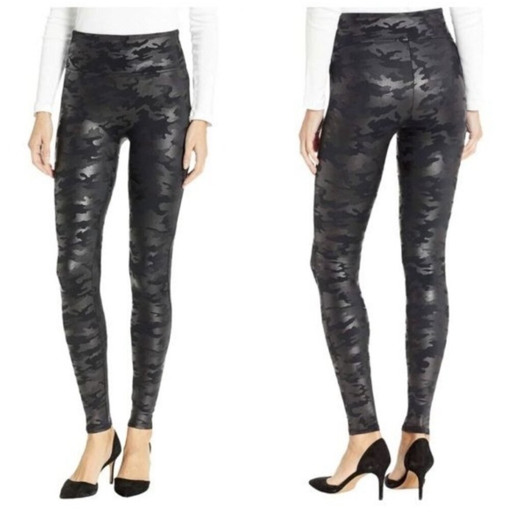SPANX Black Camo Shine Faux Leather Leggings Size Medium